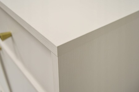 4f597fba2ffe8c9a6d9c1353dd119574