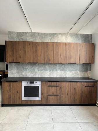 835e182814cfe1708d712d57f6bc1adc